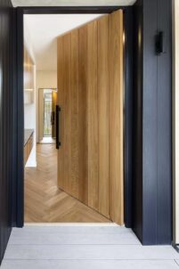 Vertical Shiplap (1)